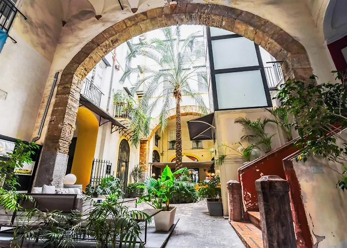 Palazzo Viola - Quattro Canti Charming Flats