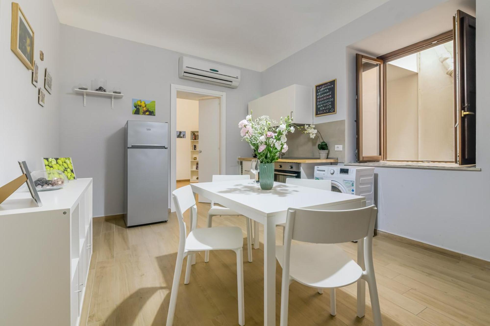 Apartment Palazzo Viola - Quattro Canti Charming Flats *